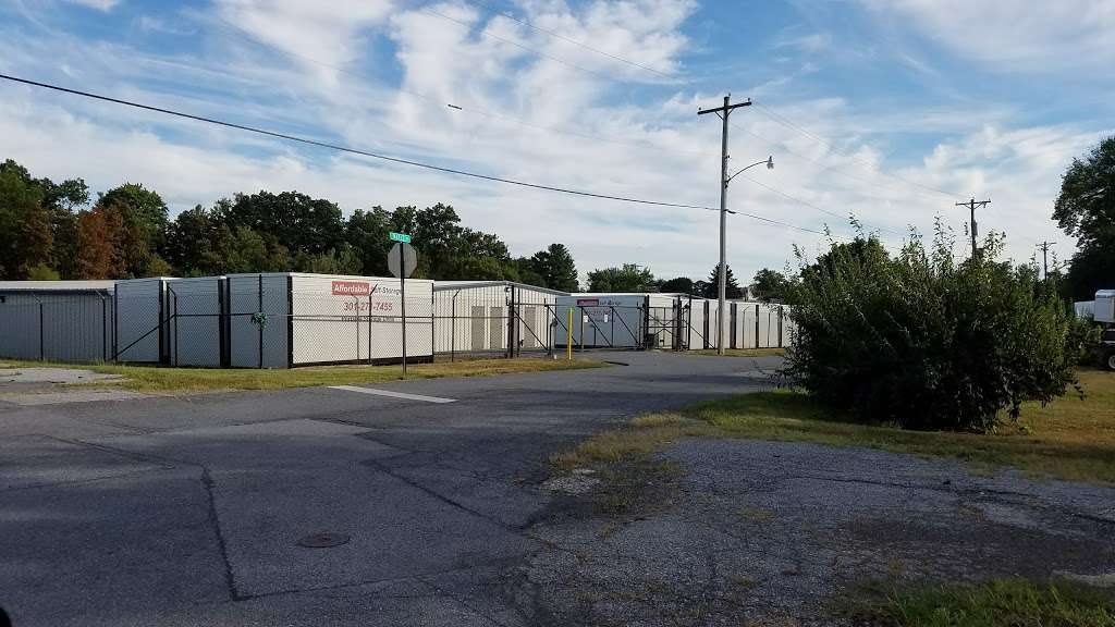 Affordable Self Storage | 18 Maple Dr, Thurmont, MD 21788, USA | Phone: (301) 271-7455