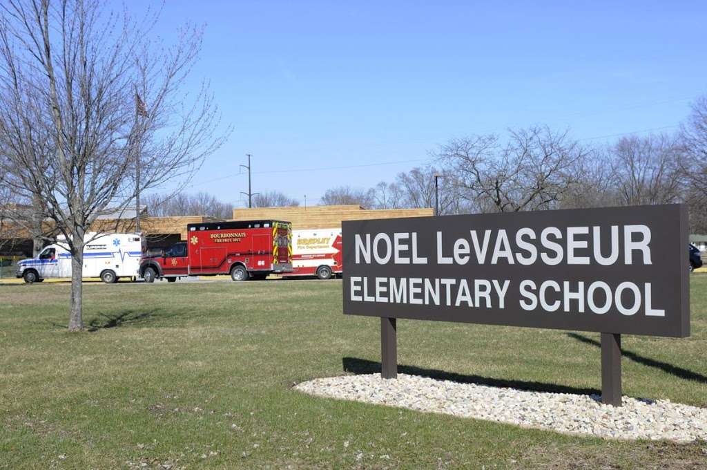 Noel Levasseur Elementary School | 601 W Bethel Dr, Bourbonnais, IL 60914, USA | Phone: (815) 929-4500