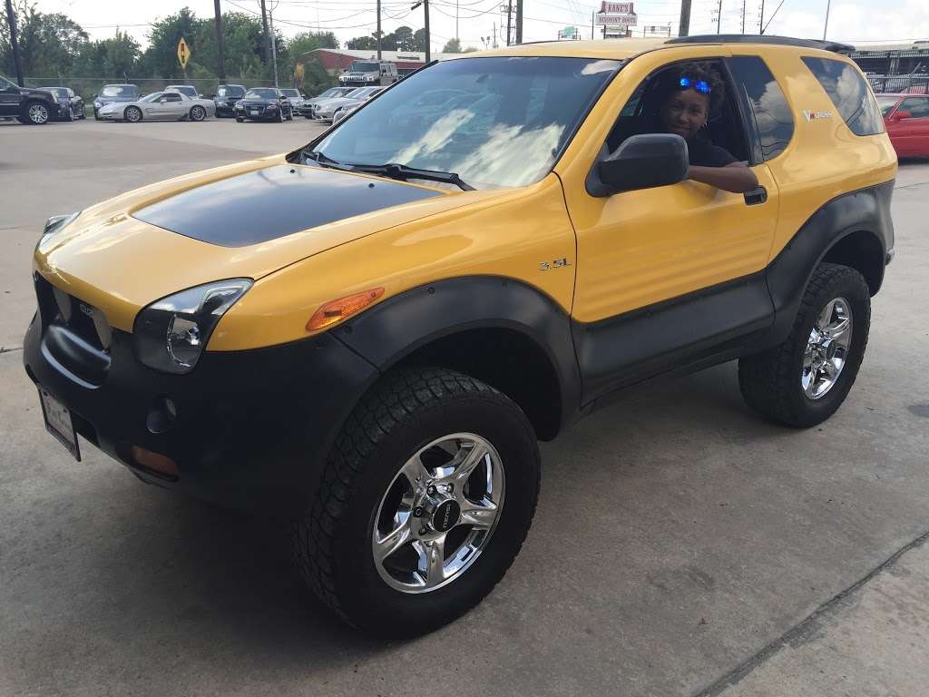 Fall Creek Motor Cars | 6111 Aldine Bender Rd, Humble, TX 77396 | Phone: (281) 441-4003