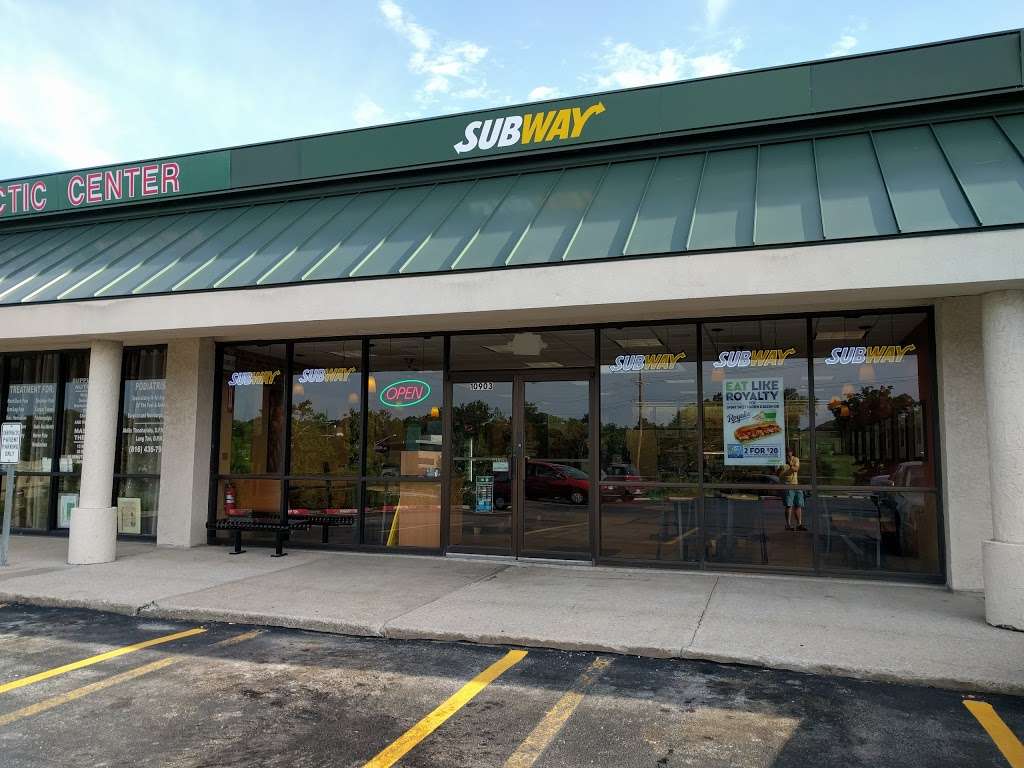 Subway Restaurants | 10903 NW 45 HIghway, Parkville, MO 64152, USA | Phone: (816) 382-3833