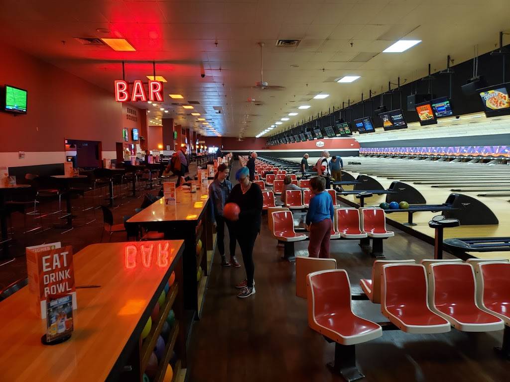 AMF Southtown Lanes | 7941 Southtown Ctr, Bloomington, MN 55431, USA | Phone: (952) 888-9248