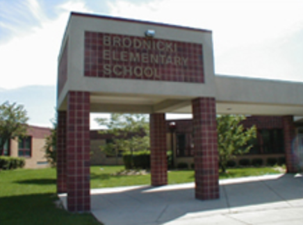 Frank A Brodnicki Elementary | 8641 W 75th St, Justice, IL 60458, USA | Phone: (708) 496-8716