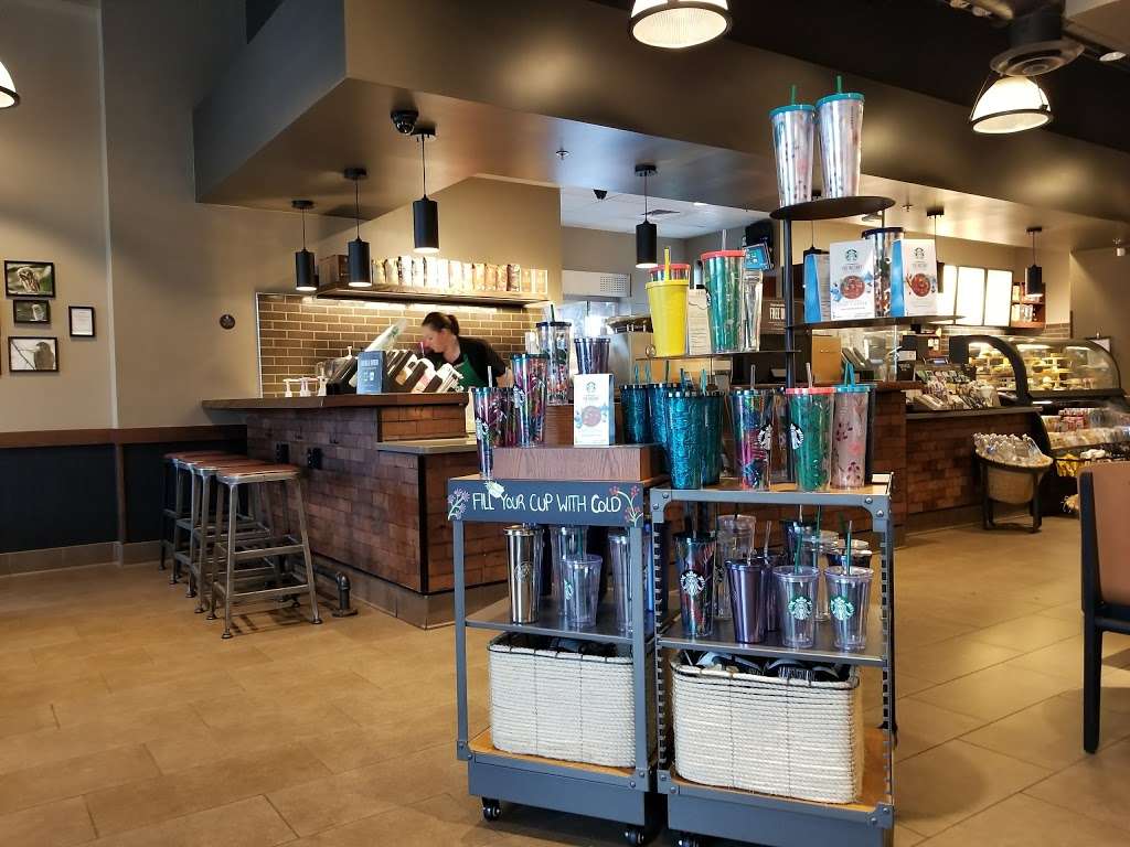 Starbucks | S69 W15476 W Janesville Rd, Muskego, WI 53150, USA | Phone: (414) 422-0445