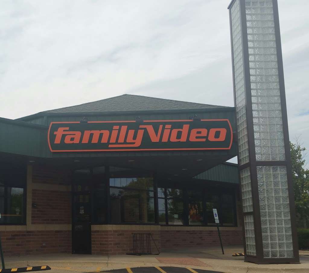 Family Video | 1480 N Lake St, Grayslake, IL 60030, USA | Phone: (847) 223-2715