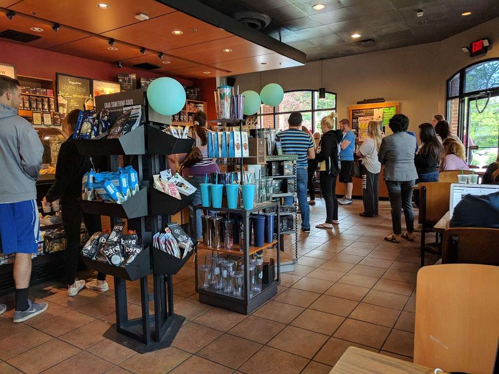 Starbucks | 1100 Baltimore Pike, Springfield, PA 19064, USA | Phone: (610) 544-9545