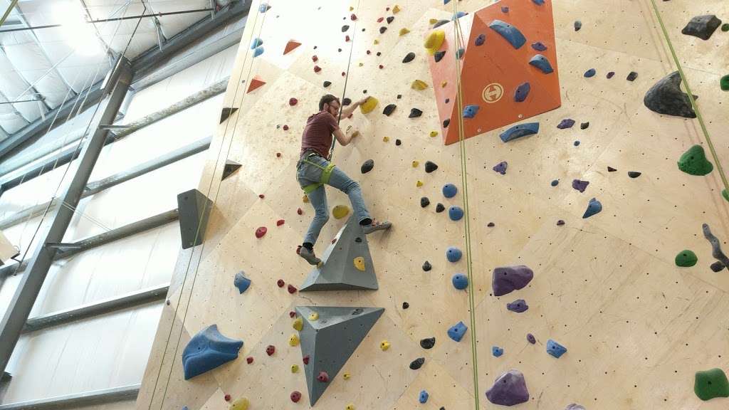 Übergrippen Indoor Climbing Crag | 8610 E 21st Ave, Denver, CO 80238 | Phone: (720) 592-0716