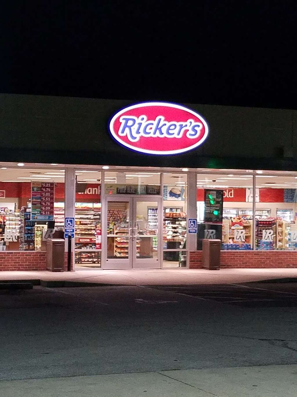 Rickers | 2132 US-31, Greenwood, IN 46143, USA | Phone: (317) 889-6230