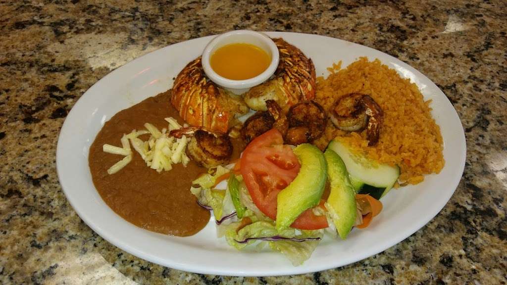 Jalisco Restaurant | 4949 Grand Ave, Gurnee, IL 60031, USA | Phone: (224) 637-8616