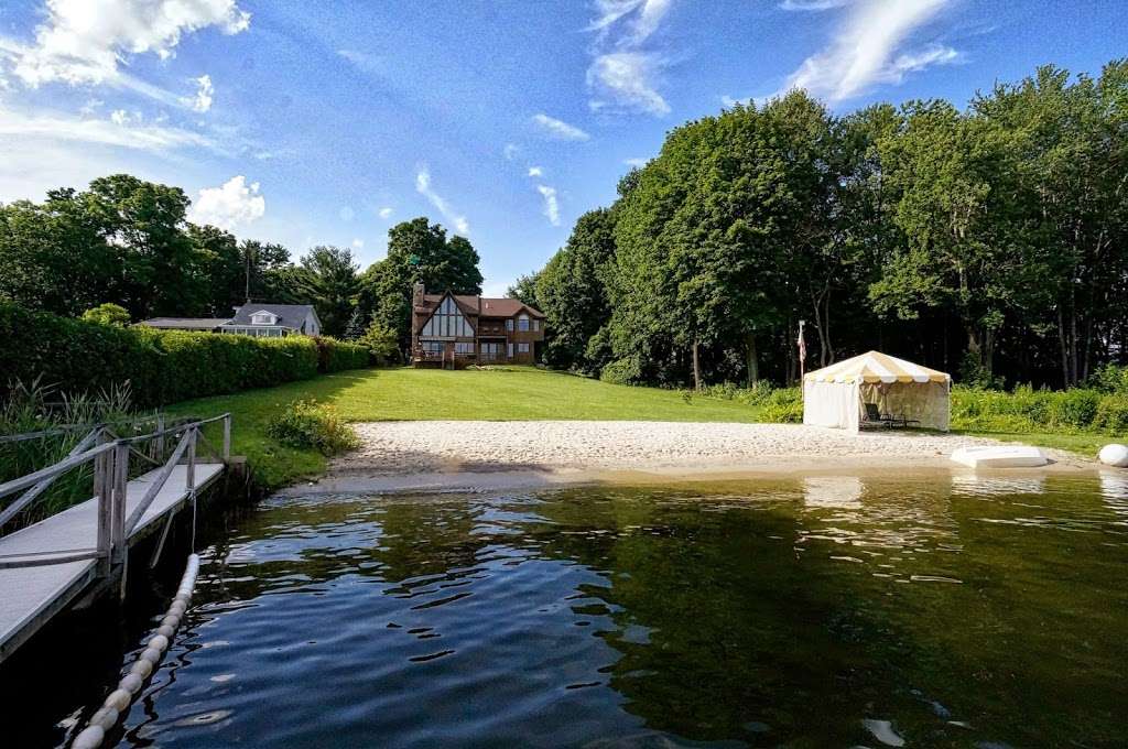 Advanced Waterfront | 9 West St, Newtown, CT 06470, USA | Phone: (203) 426-4663