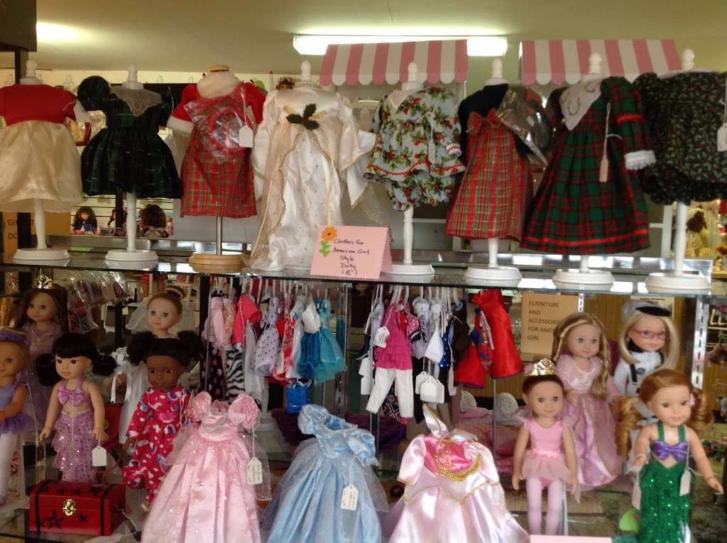 The Doll Hospital | 419 Gentry St #102, Spring, TX 77373, USA | Phone: (281) 350-6722