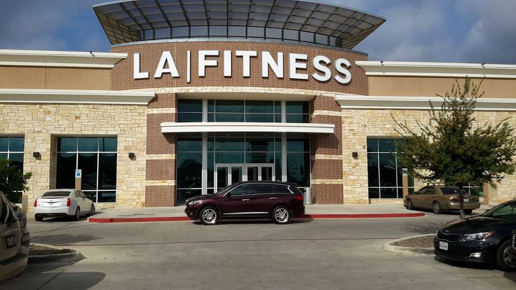 LA Fitness | 17138 Autry Pond Rd, San Antonio, TX 78247 | Phone: (210) 547-3400