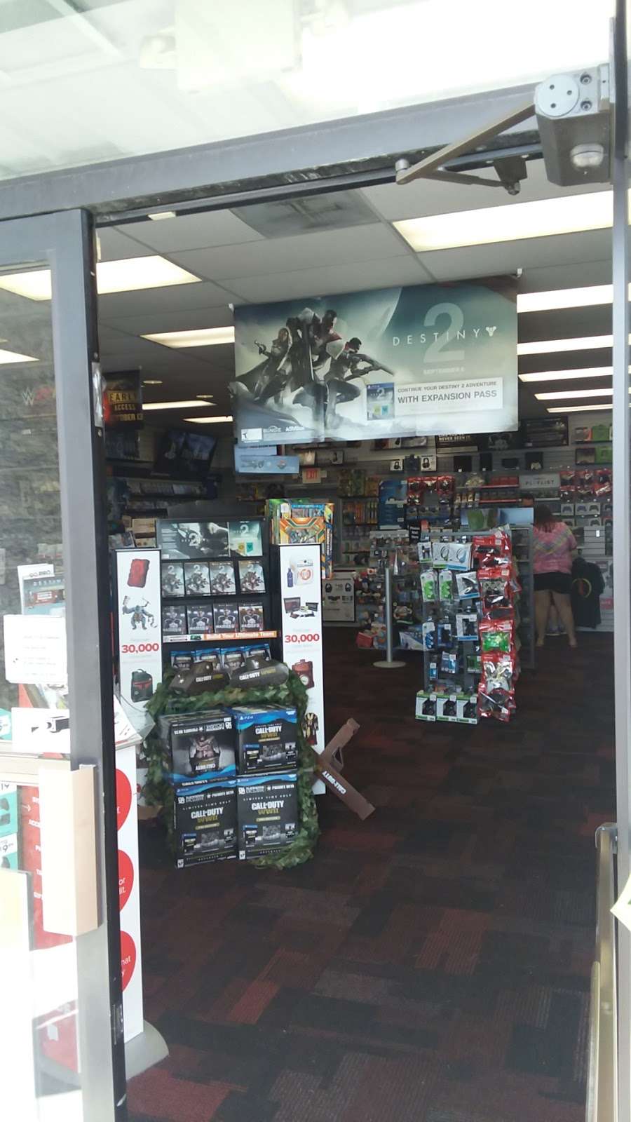 GameStop Prestige | 1752 Lincoln Way E STE 2, Chambersburg, PA 17202, USA | Phone: (717) 263-4921