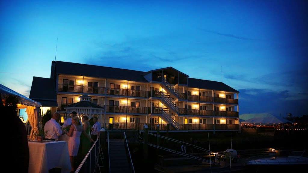 Cape Anns Marina Resort | 75 Essex Ave, Gloucester, MA 01930, USA | Phone: (978) 283-2116