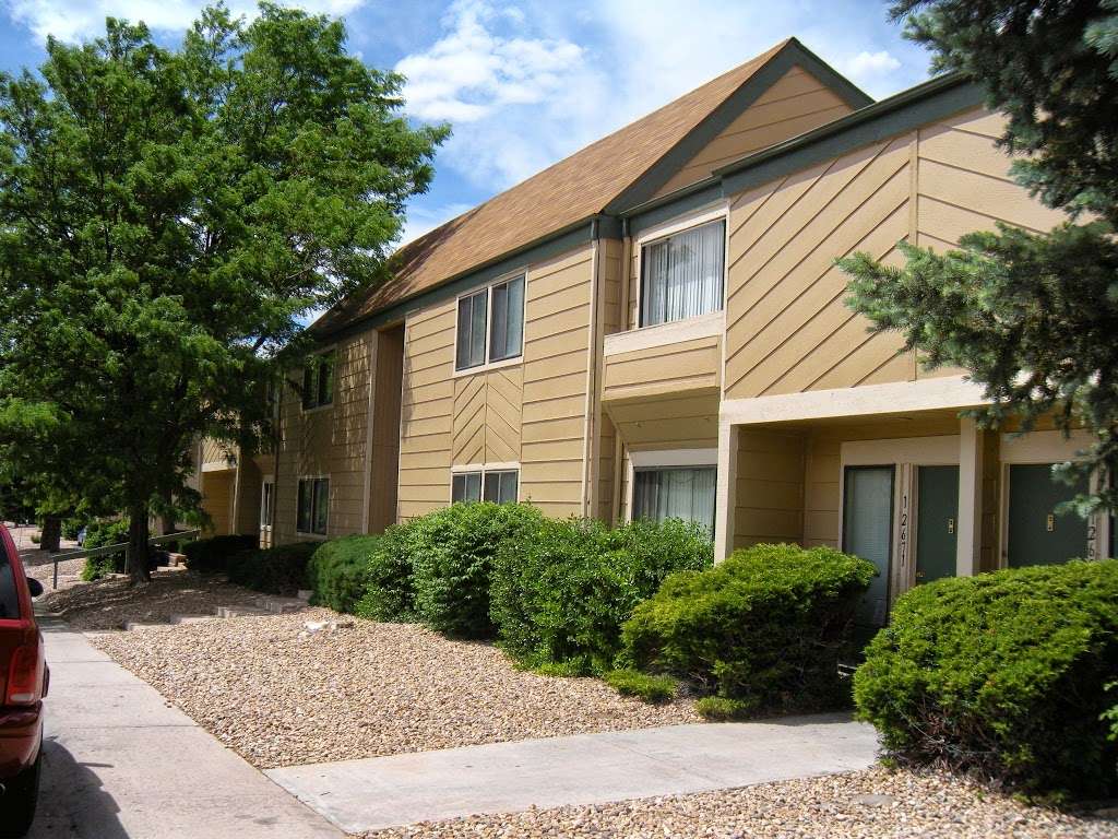 Meadowlark Apartments | 953 S Troy St, Aurora, CO 80012 | Phone: (844) 707-1940