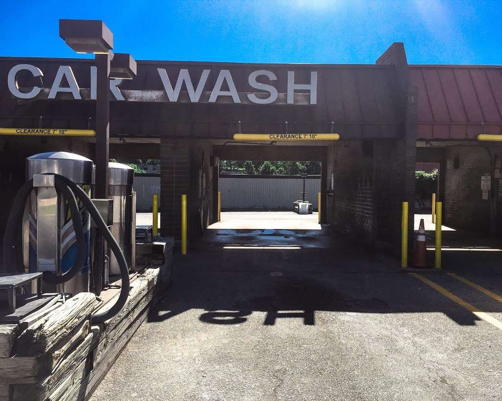 Sams Car Wash | 6160 Livingston Rd, Oxon Hill, MD 20745, USA | Phone: (301) 839-6699