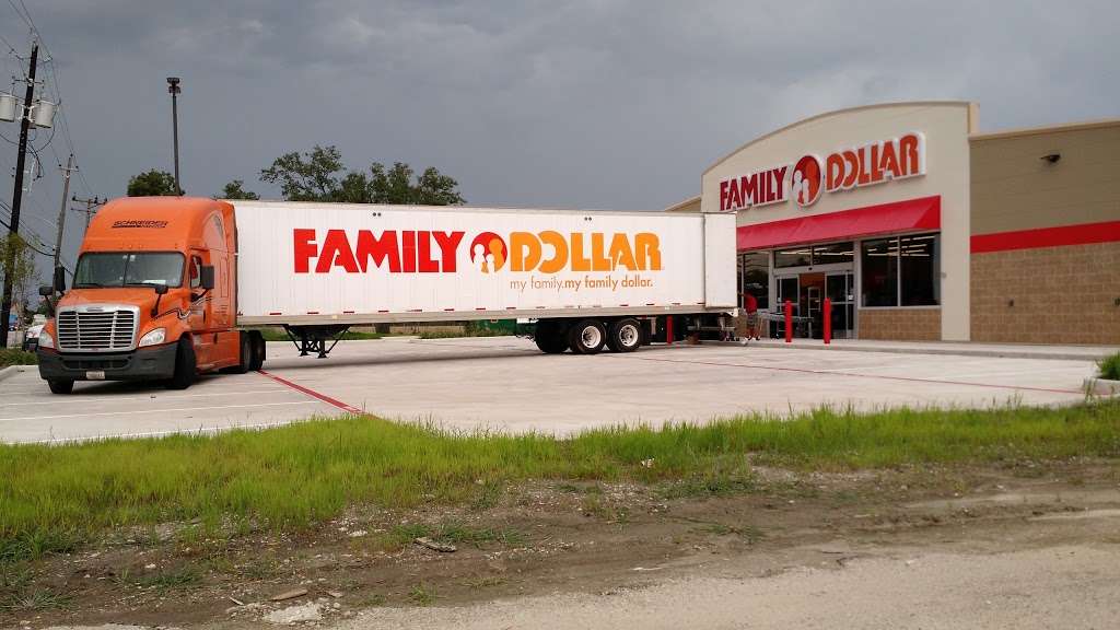 Family Dollar | 2017 Strawberry Rd, Pasadena, TX 77502, USA | Phone: (281) 733-2944