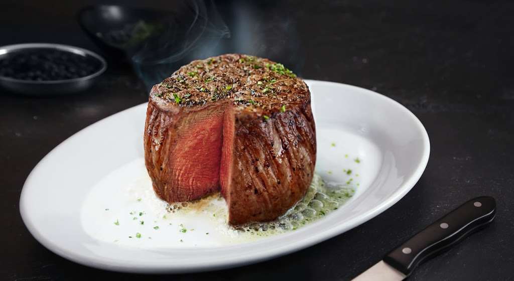 Ruths Chris Steak House | 80 Colonial Center Pkwy, Lake Mary, FL 32746, USA | Phone: (407) 804-8220