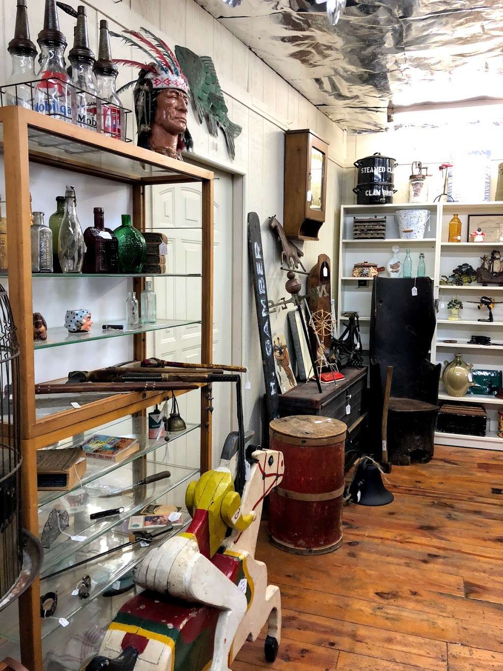 Old Mill Antiques Store | 215 Georgetown Rd, Strasburg, PA 17579 | Phone: (717) 687-6978