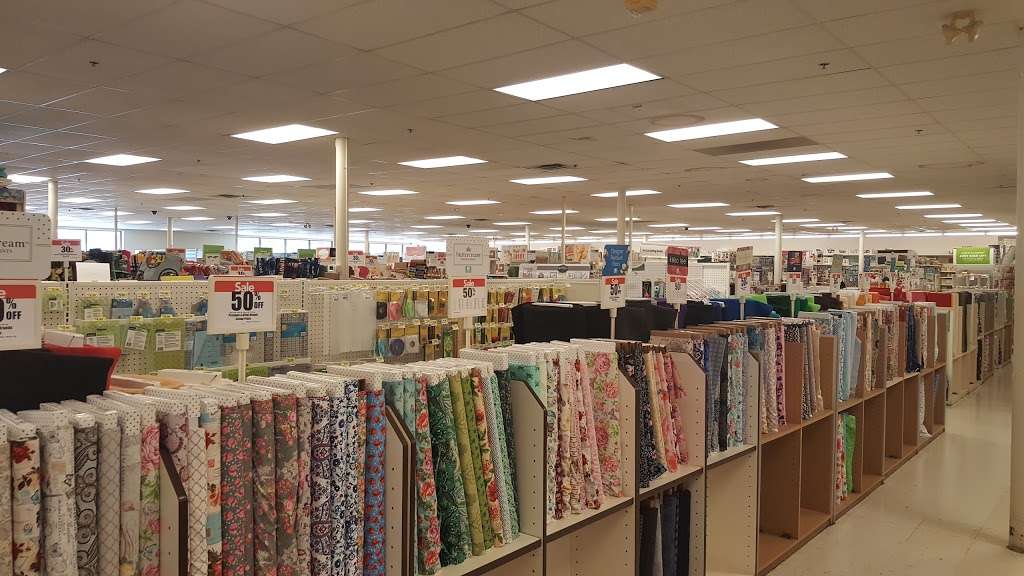 JOANN Fabrics and Crafts | 440 Middlesex Rd, Tyngsborough, MA 01879, USA | Phone: (978) 649-5327