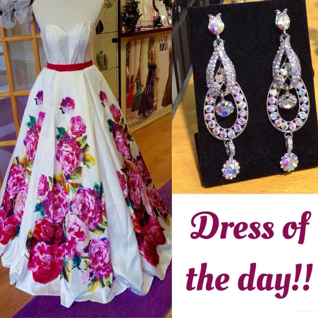 The Right Fit Dresses & Alterations | 279 Egg Harbor Rd, Sewell, NJ 08080, USA | Phone: (856) 269-4339