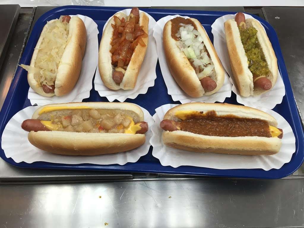 Mikes Dog House | 21 W Oakland Ave, Oakland, NJ 07436 | Phone: (201) 677-0999