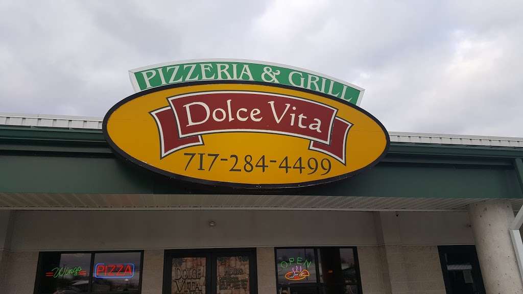 Dolce Vita Pizzaria & Grill | 33 Friendly Dr # C, Quarryville, PA 17566, USA | Phone: (717) 284-4499