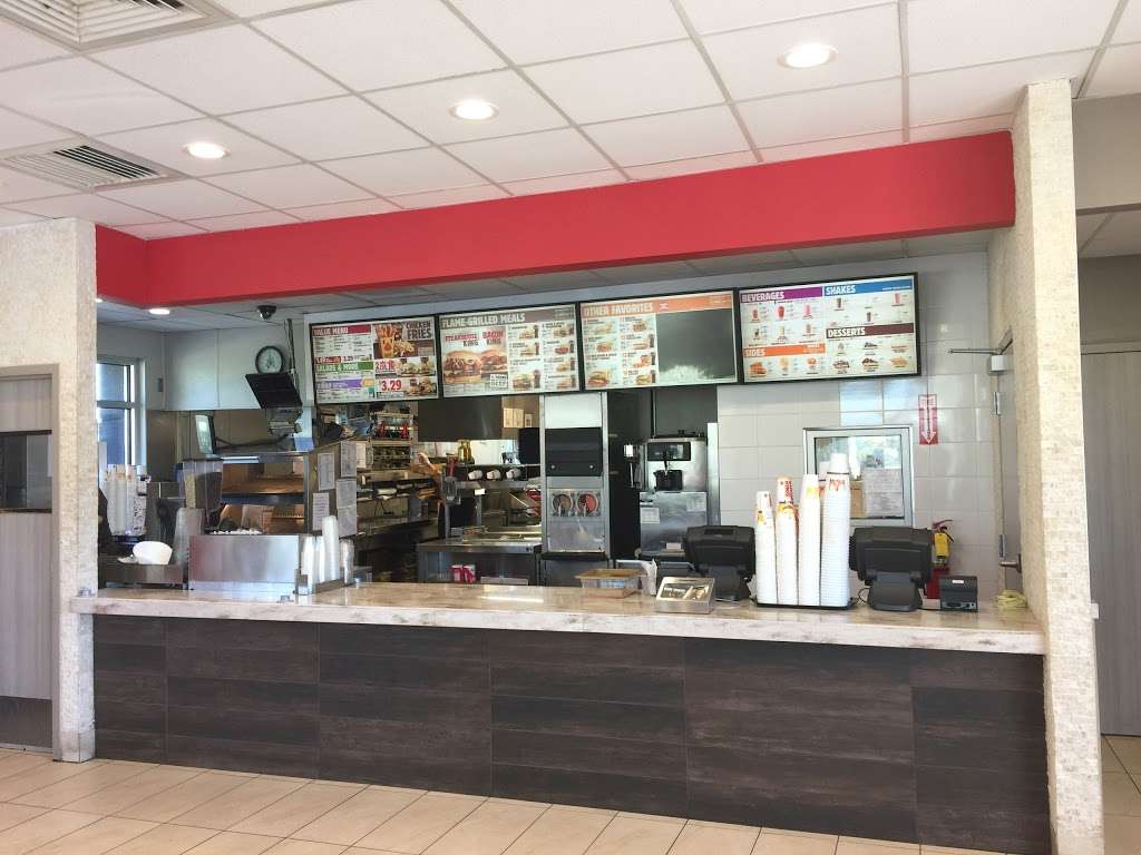 Burger King | 1100 N 3rd St, Lawrence, KS 66044, USA | Phone: (785) 371-3187