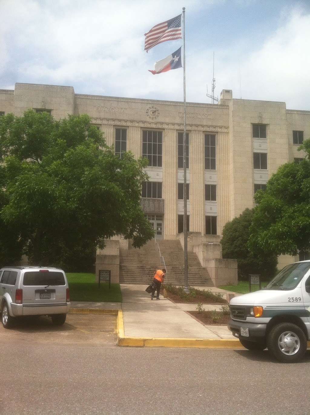 Brazoria County Courthouse | 111 E Locust St, Angleton, TX 77515, USA | Phone: (979) 849-5711