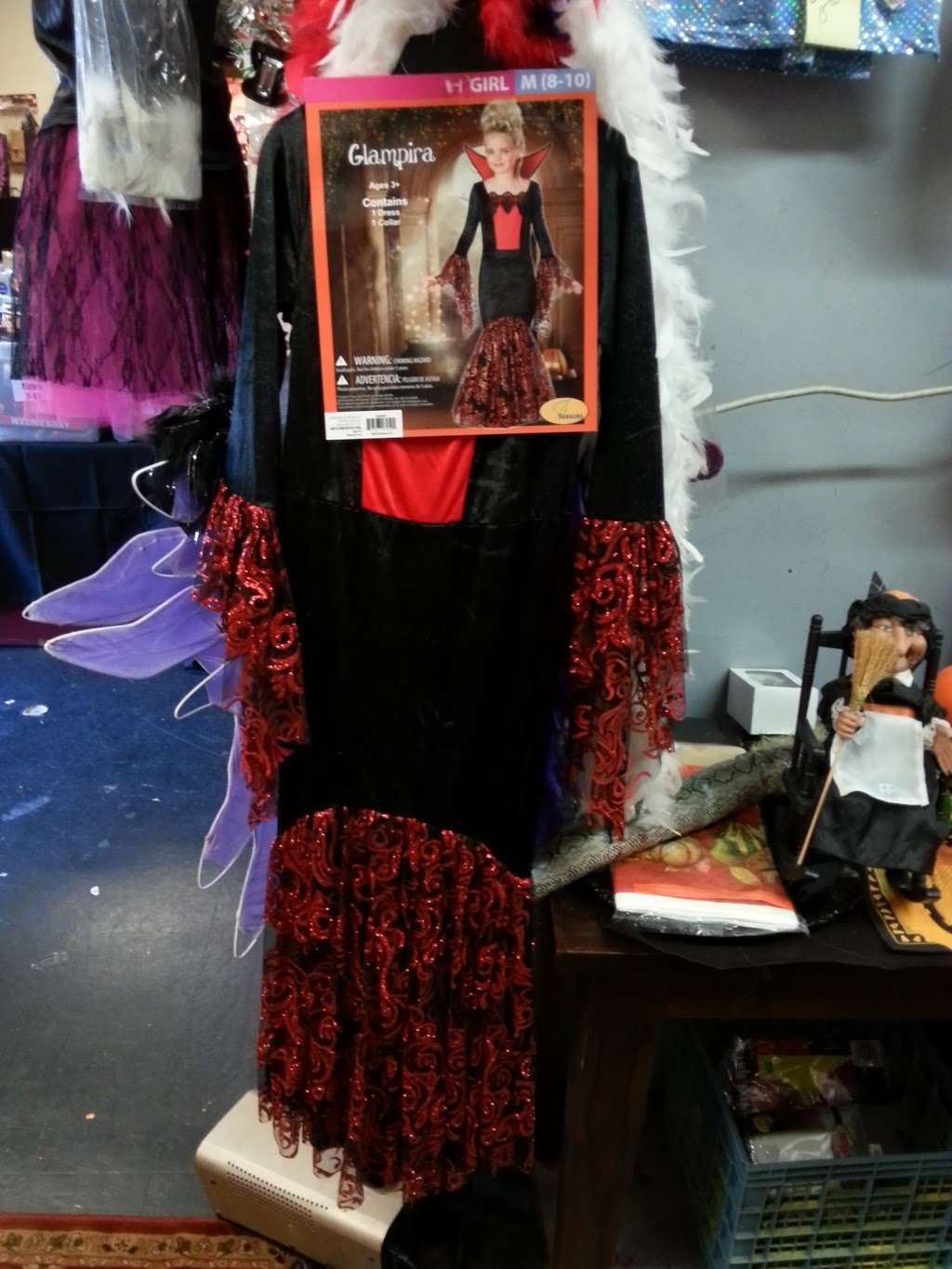 Fattys Threads | 1290 Sebastopol Rd # C, Santa Rosa, CA 95407, USA | Phone: (707) 578-6916