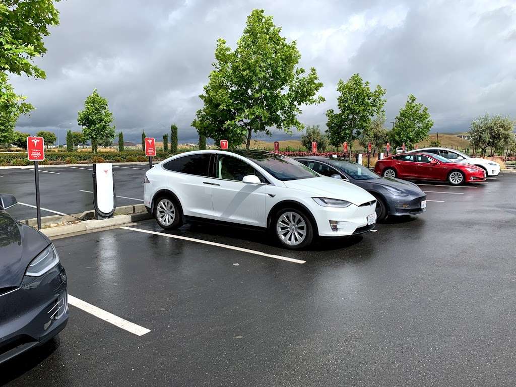 Tesla Supercharger | 2774 Livermore Outlets Dr, Livermore, CA 94551, USA | Phone: (877) 798-3752