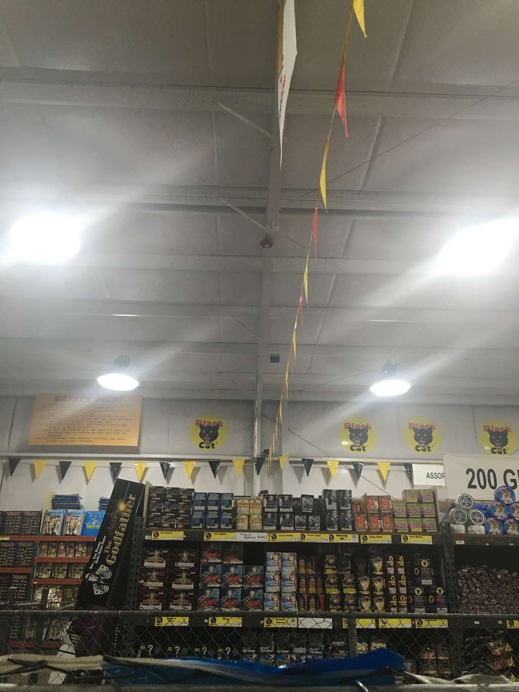 TopDog Fireworks | 14424 East Fwy, Houston, TX 77015