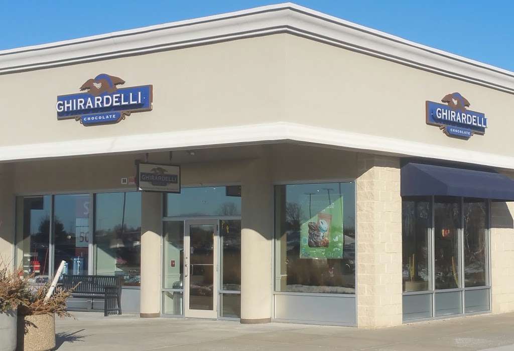 Ghirardelli | 11211 120th Ave C058, Pleasant Prairie, WI 53158, USA | Phone: (262) 857-7426