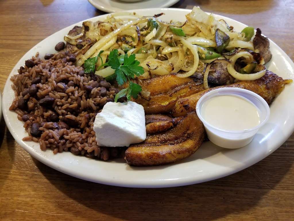 El Salvadoreno | 2845 Imperial Ave, San Diego, CA 92102, USA | Phone: (619) 231-8254