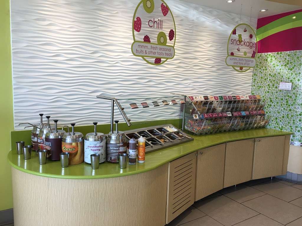 Menchies Frozen Yogurt - Parkville | 2733, 1991 E Joppa Rd #15, Parkville, MD 21234, USA | Phone: (410) 513-7050