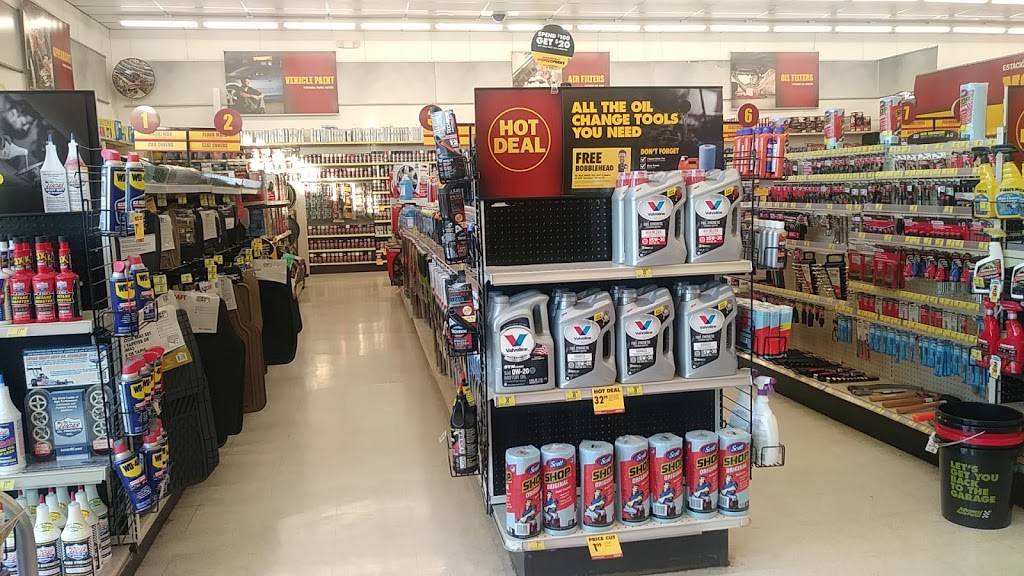 Advance Auto Parts | 303 E Pawnee St, Wichita, KS 67211, USA | Phone: (316) 269-4643