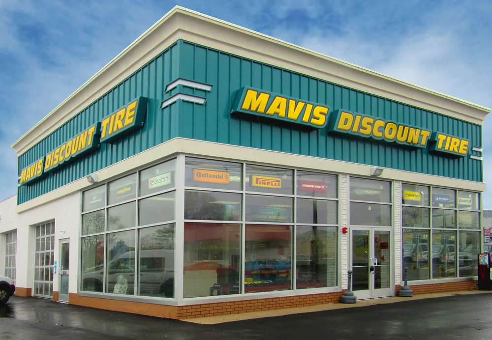 Mavis Discount Tire | 301 E Montauk Hwy, Lindenhurst, NY 11757, USA | Phone: (631) 450-9100