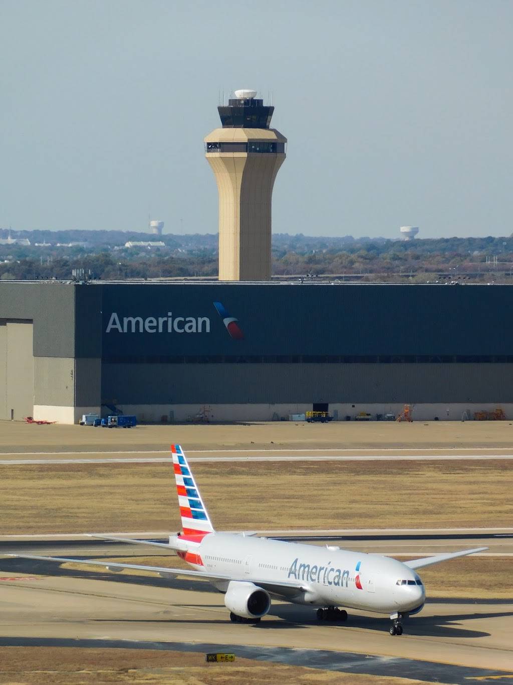 DFW Airport Hangar 4 | 2132 W 16th Ave, Grapevine, TX 76051, USA