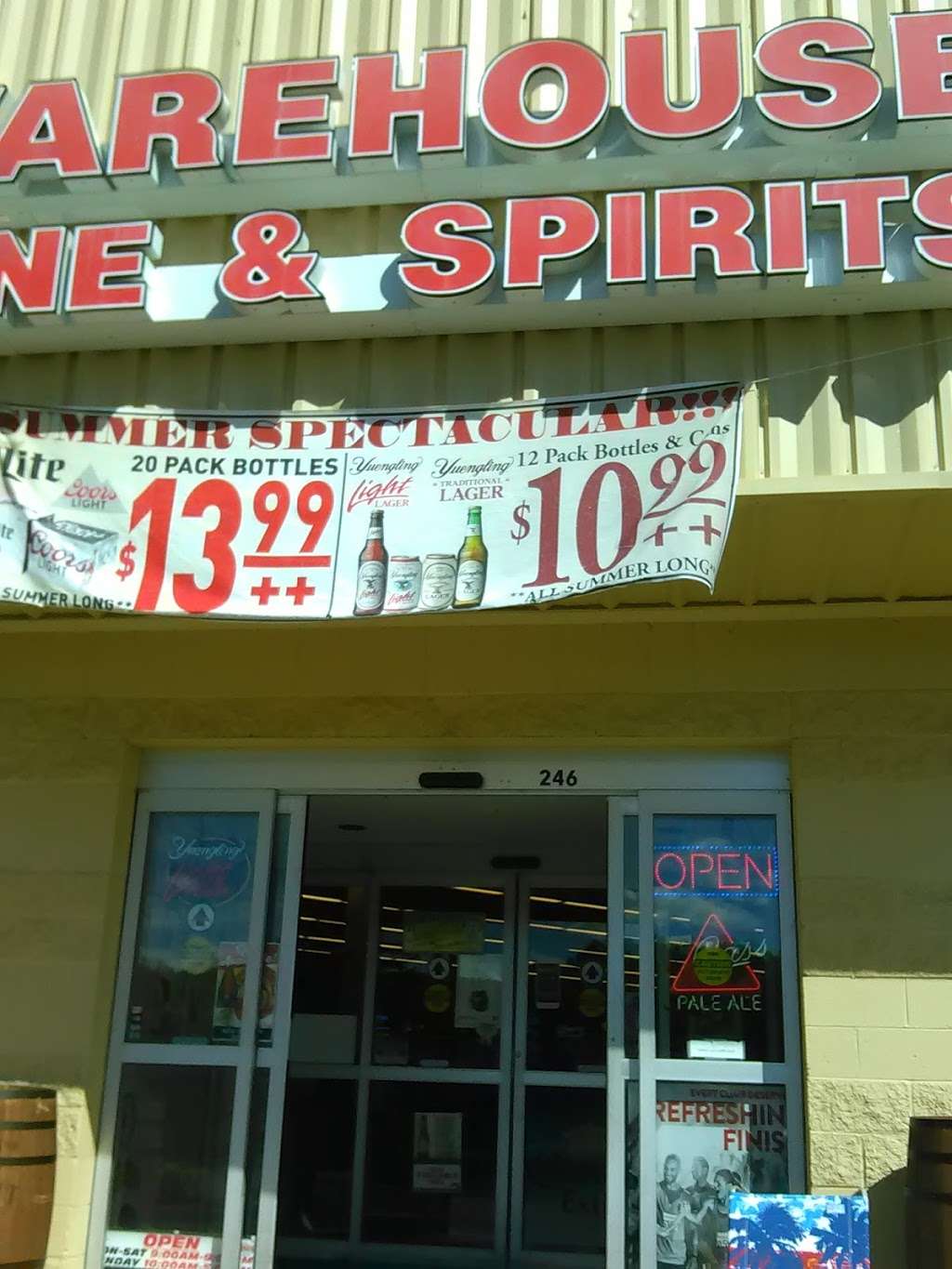 Warehouse Wine & Spirits | 246 Main St, Monroe, CT 06468, USA | Phone: (203) 880-9373