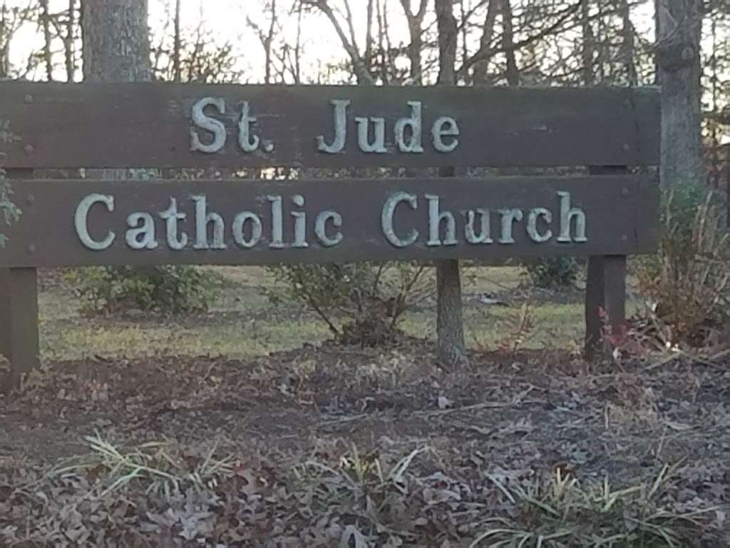 St Judes Roman Catholic Church | 1937 Davis Hwy, Mineral, VA 23117, USA | Phone: (540) 894-4266