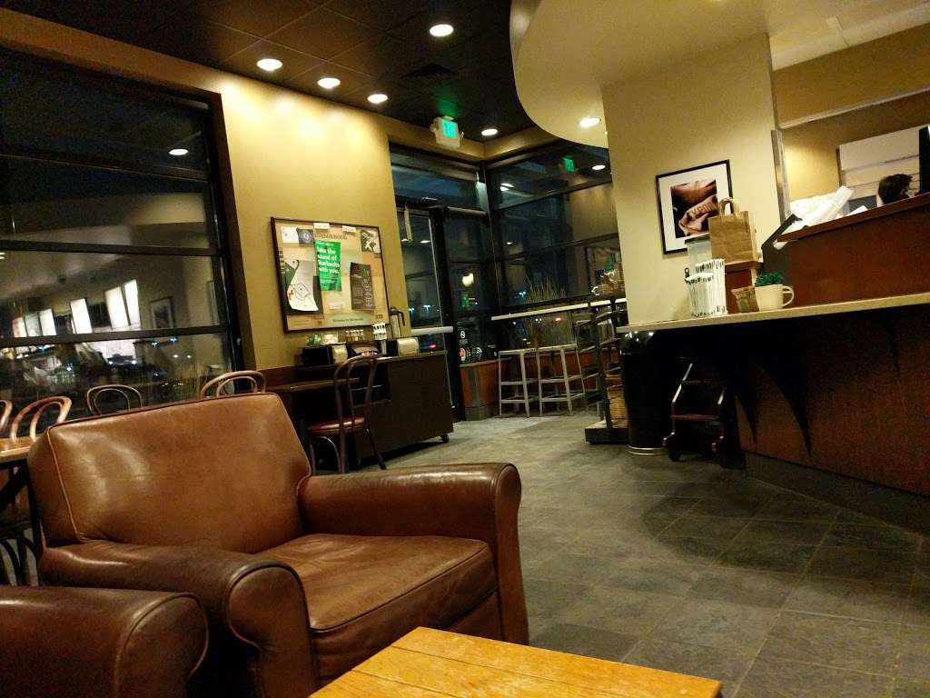 Starbucks | 7990 E 49th Ave, Denver, CO 80207, USA | Phone: (303) 371-1503