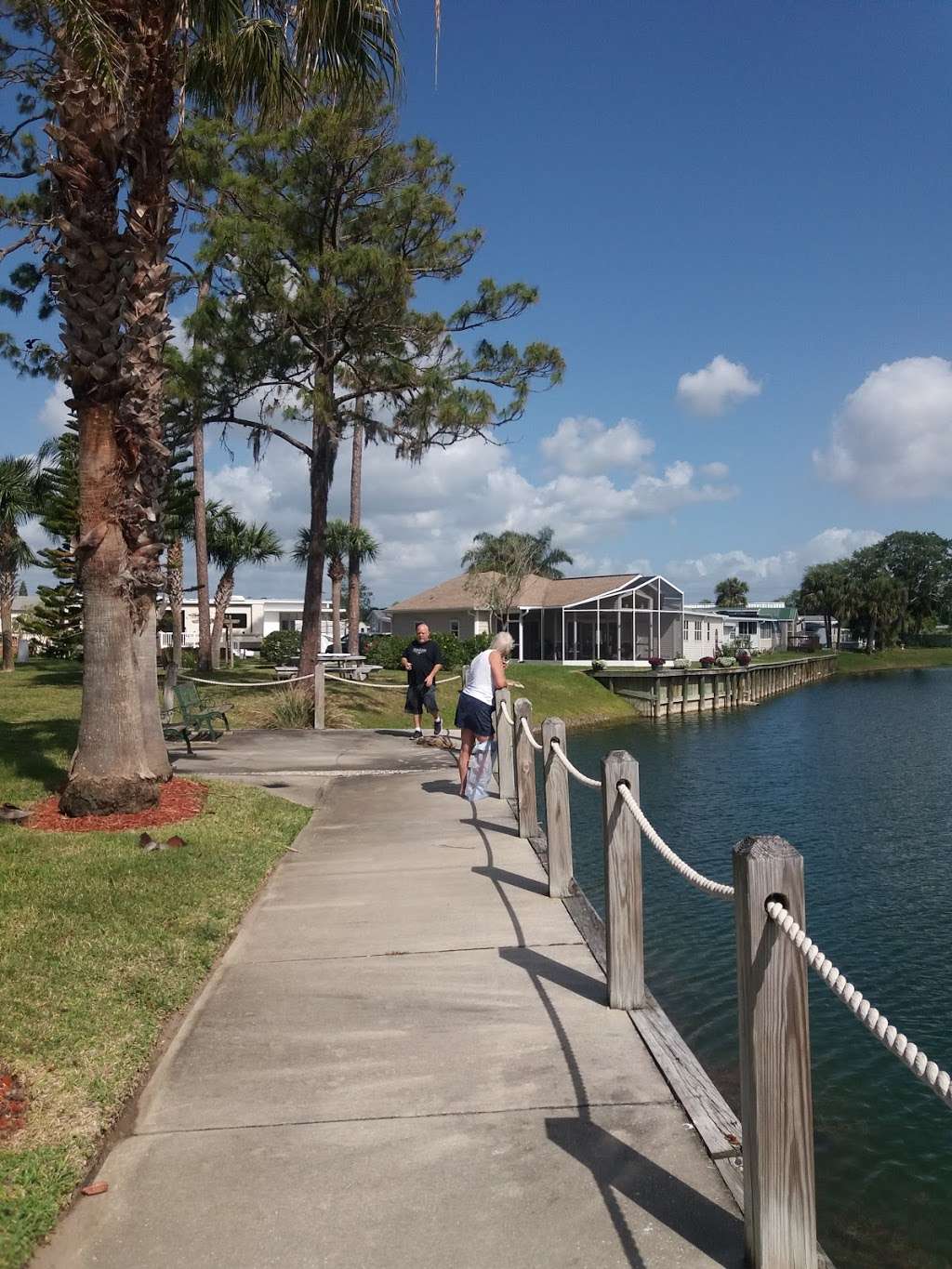Willow Lakes RV & Golf Resort | 2852 Willow Lakes Ln, Titusville, FL 32796, USA | Phone: (321) 269-7440