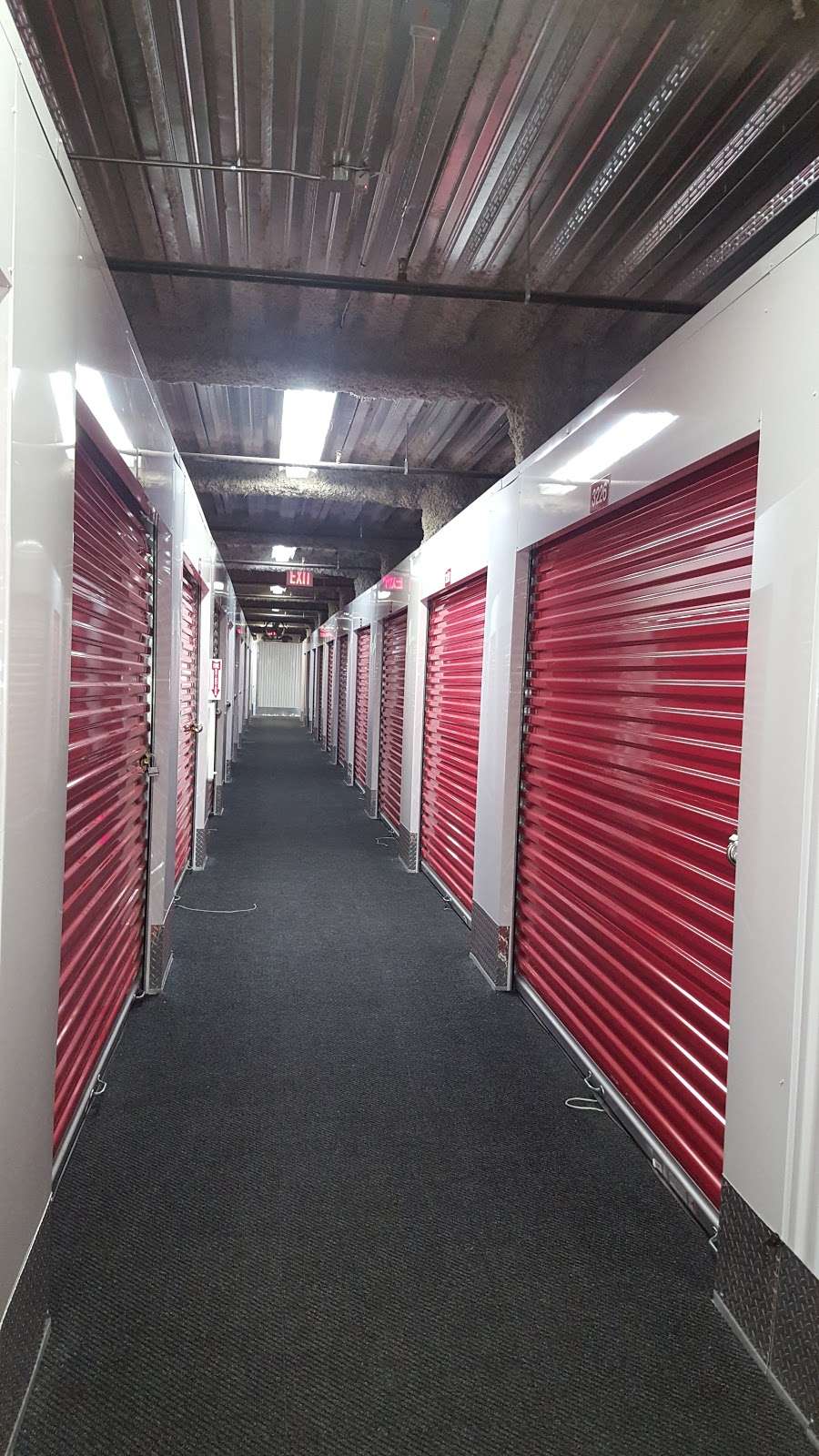 CubeSmart Self Storage | 31-40 Whitestone Expy, Flushing, NY 11354, USA | Phone: (718) 939-7900