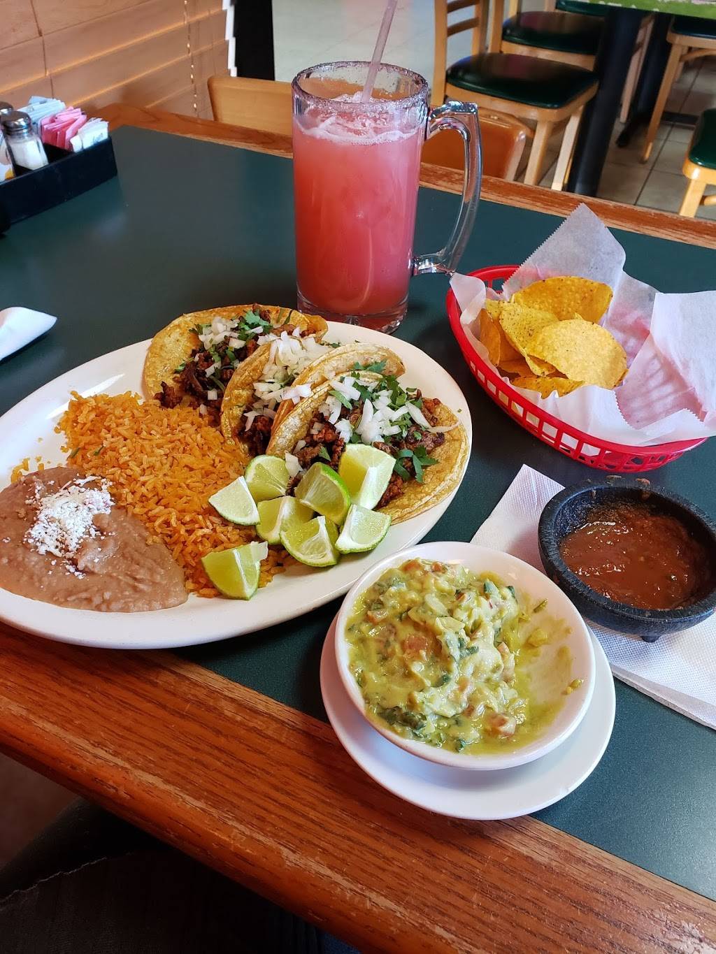 Cucos | Mexican Restaurant | 4426 E Buckeye Rd, Madison, WI 53716, USA | Phone: (608) 204-2705