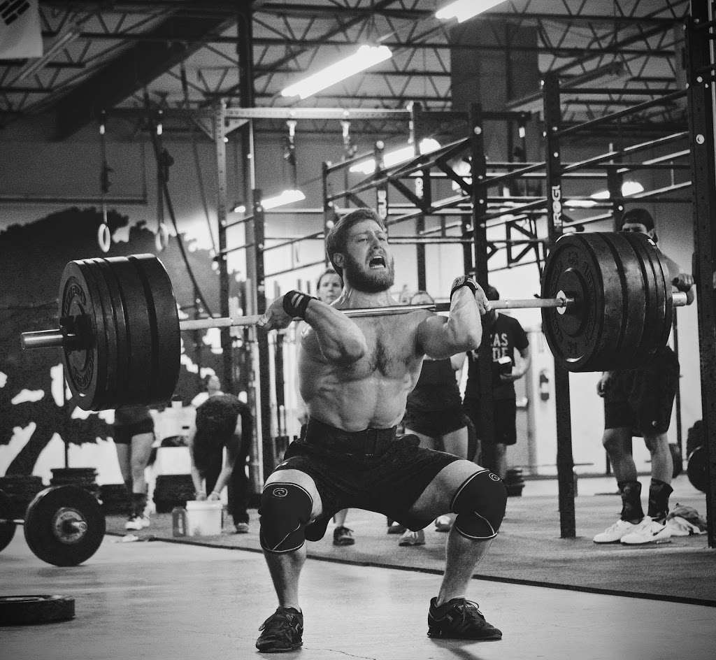 Iron Oak CrossFit | 2727 W 11th St, Houston, TX 77008, USA | Phone: (832) 464-4625