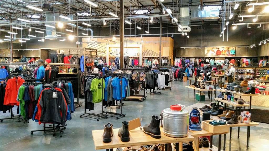 REI | 18750 Gulf Fwy, Friendswood, TX 77546 | Phone: (281) 488-0083