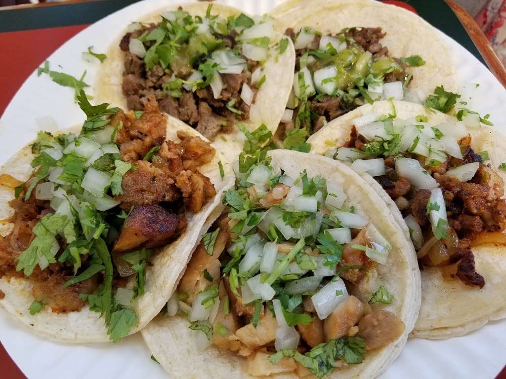 Tacos Guadalajara | 5535 Long Beach Boulevard, Long Beach, CA 90805, USA | Phone: (562) 984-3904