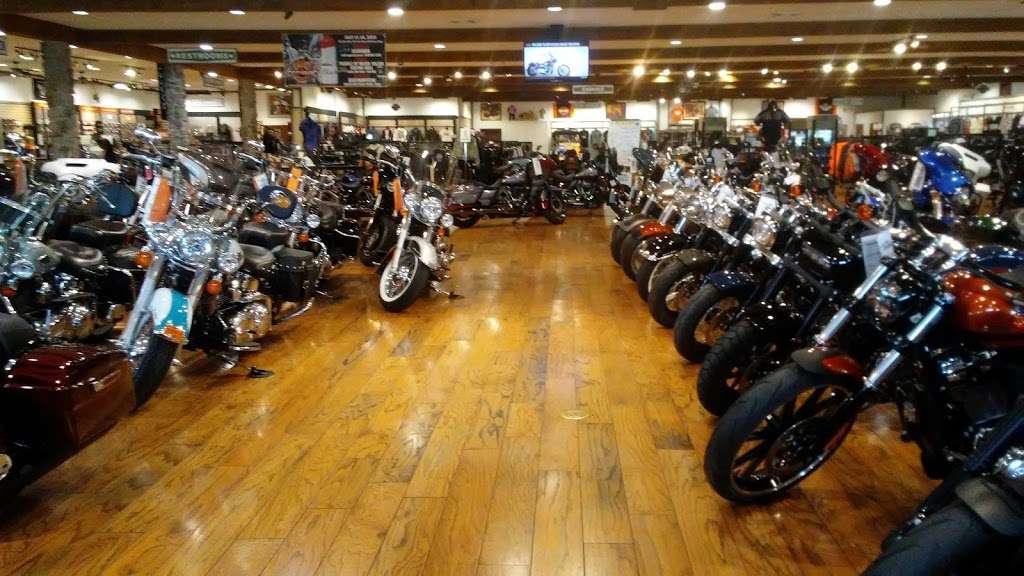 Battlefield Harley-Davidson | 21 Cavalry Field Rd, Gettysburg, PA 17325, USA | Phone: (717) 337-9005