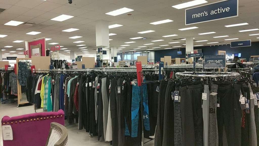 Marshalls | 3165 E Main St, Mohegan Lake, NY 10547 | Phone: (914) 526-2975