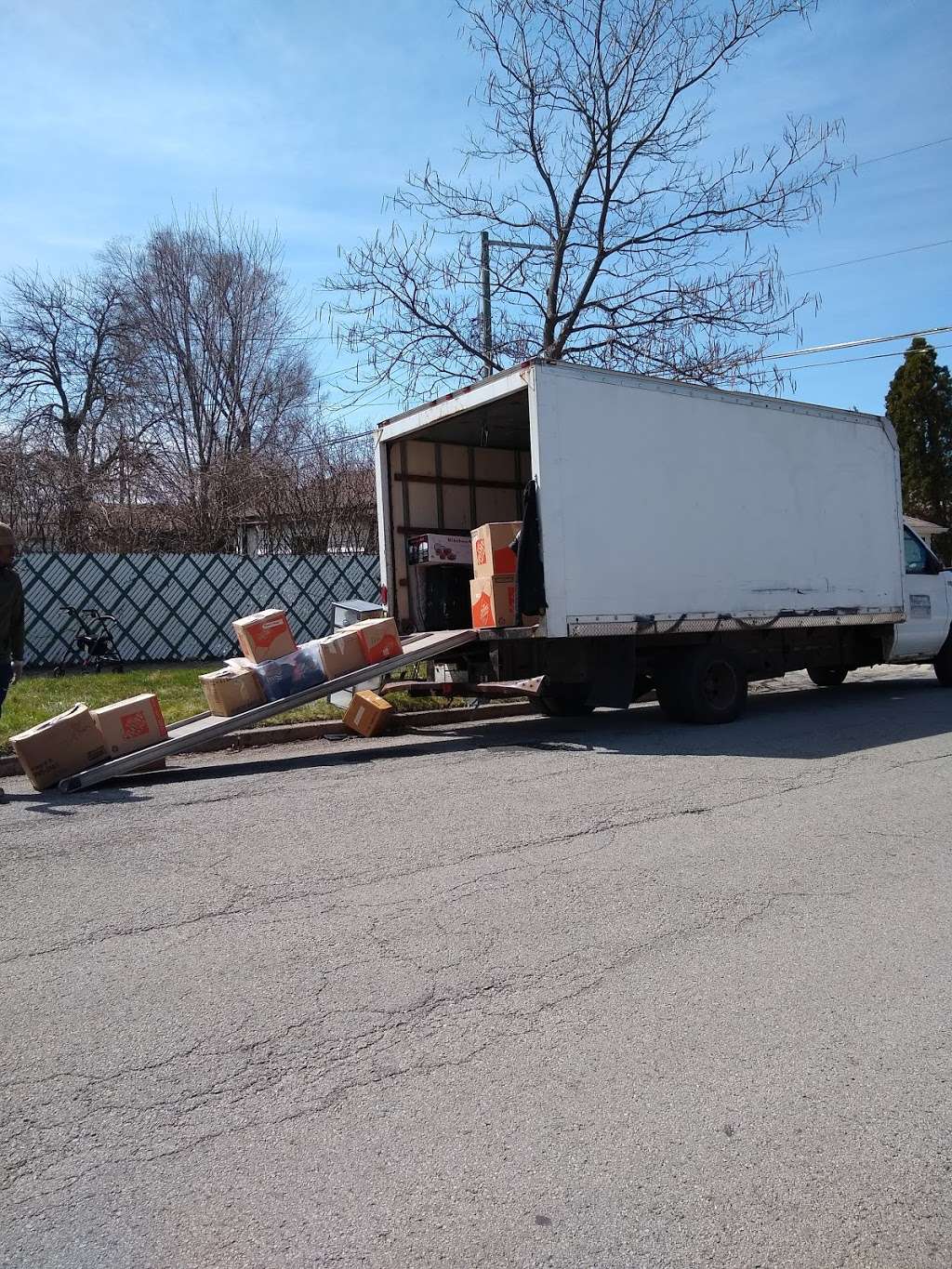 WALEY MOVERS | 646 W 79th St, Chicago, IL 60620, USA | Phone: (773) 326-5198