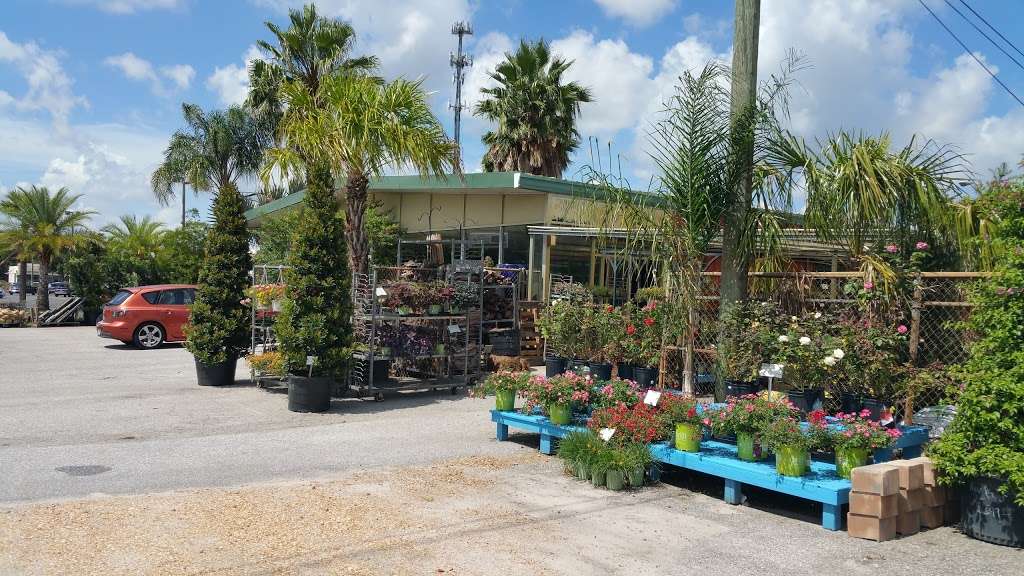 Lake Howell Plaza | 5401 Lake Howell Rd, Winter Park, FL 32792, USA